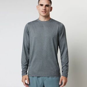 NIB:: VUORI Men’s Long-sleeve T